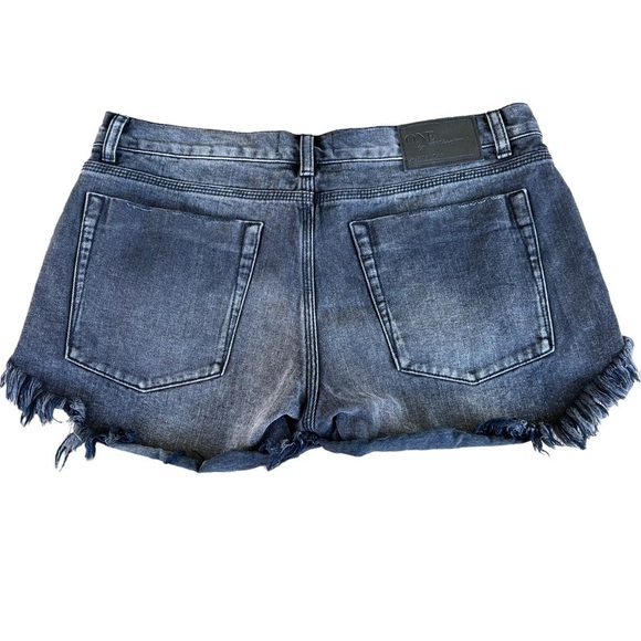 One Teaspoon Bonitas Distressed Denim Cut-Off Shorts Size 29 Frayed Button Fly - Picture 2 of 10